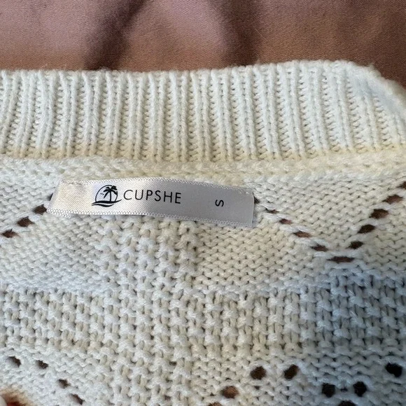 Cupshe Cream Heart Pattern Sweater - Picture 3 of 3